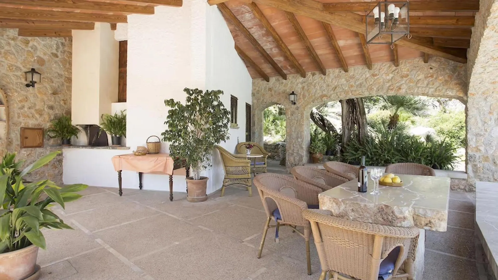 Rustic House Recently Renovated Villa With Views To The Pollensa Mountains By Renthousing Pollença