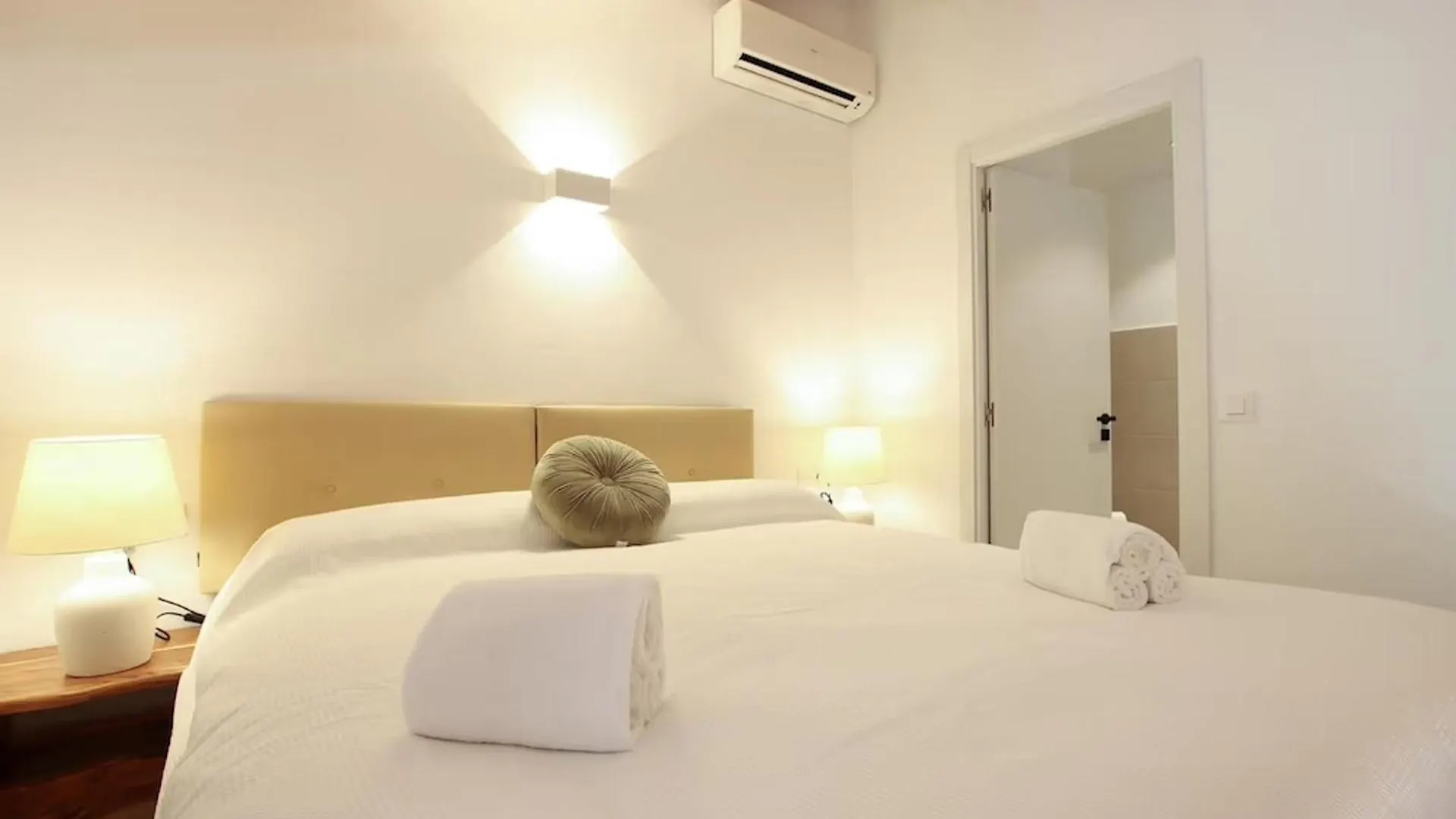 Rustic House Recently Renovated Villa With Views To The Pollensa Mountains By Renthousing Pollença